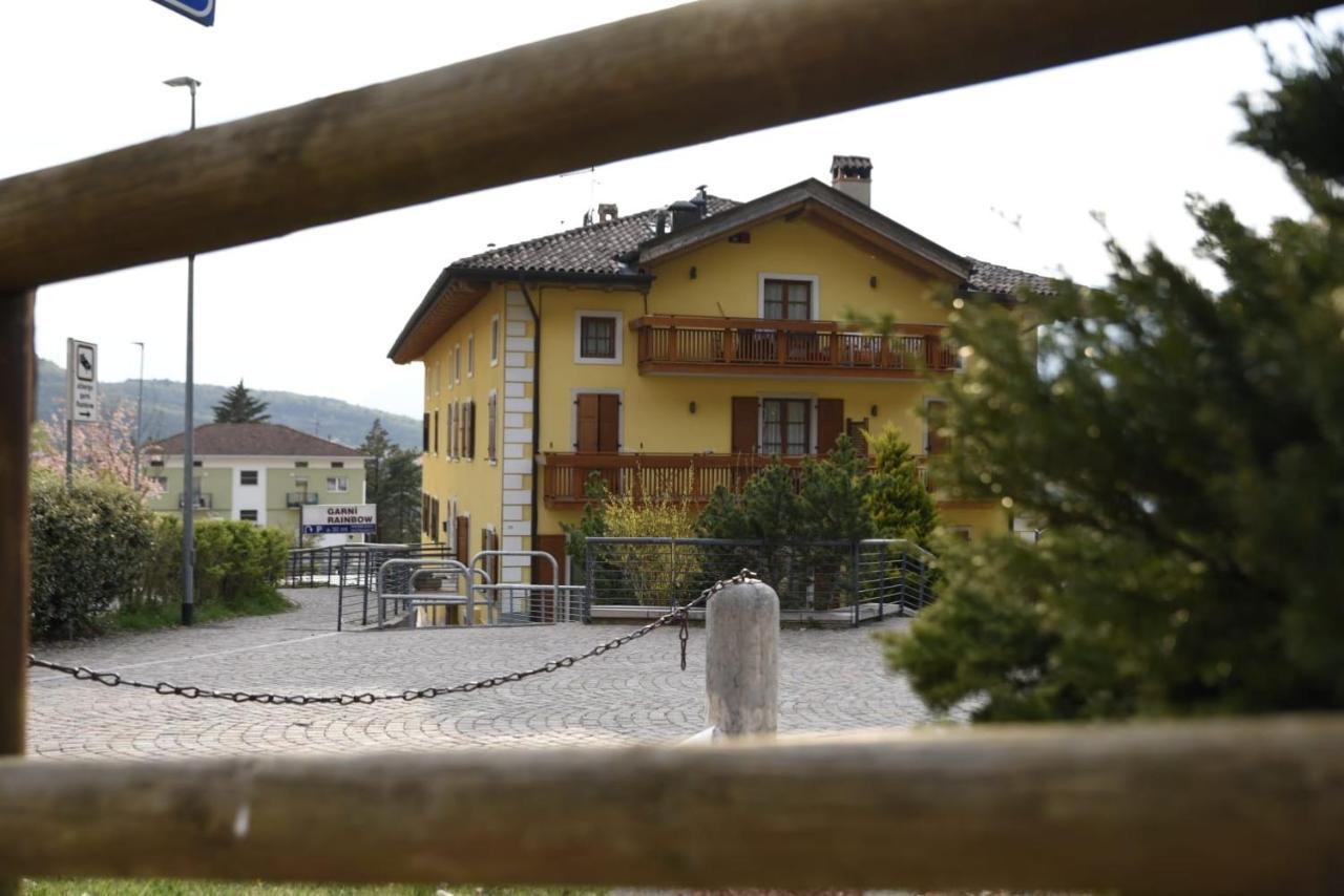 Aparthotel Rainbow Rovereto  Esterno foto