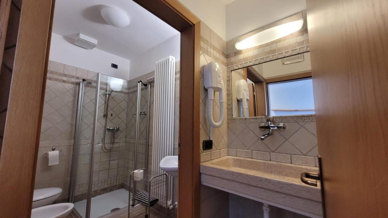 Aparthotel Rainbow Rovereto  Esterno foto